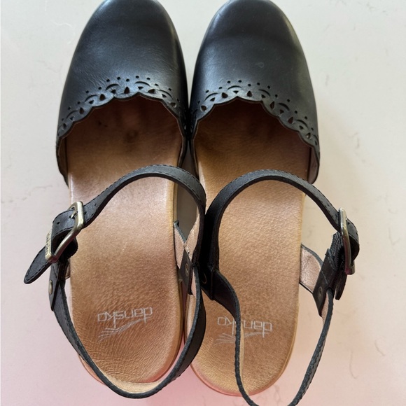 Dansko Black Mary Jane's with cut out Size: 42 EU *New - Picture 3 of 5